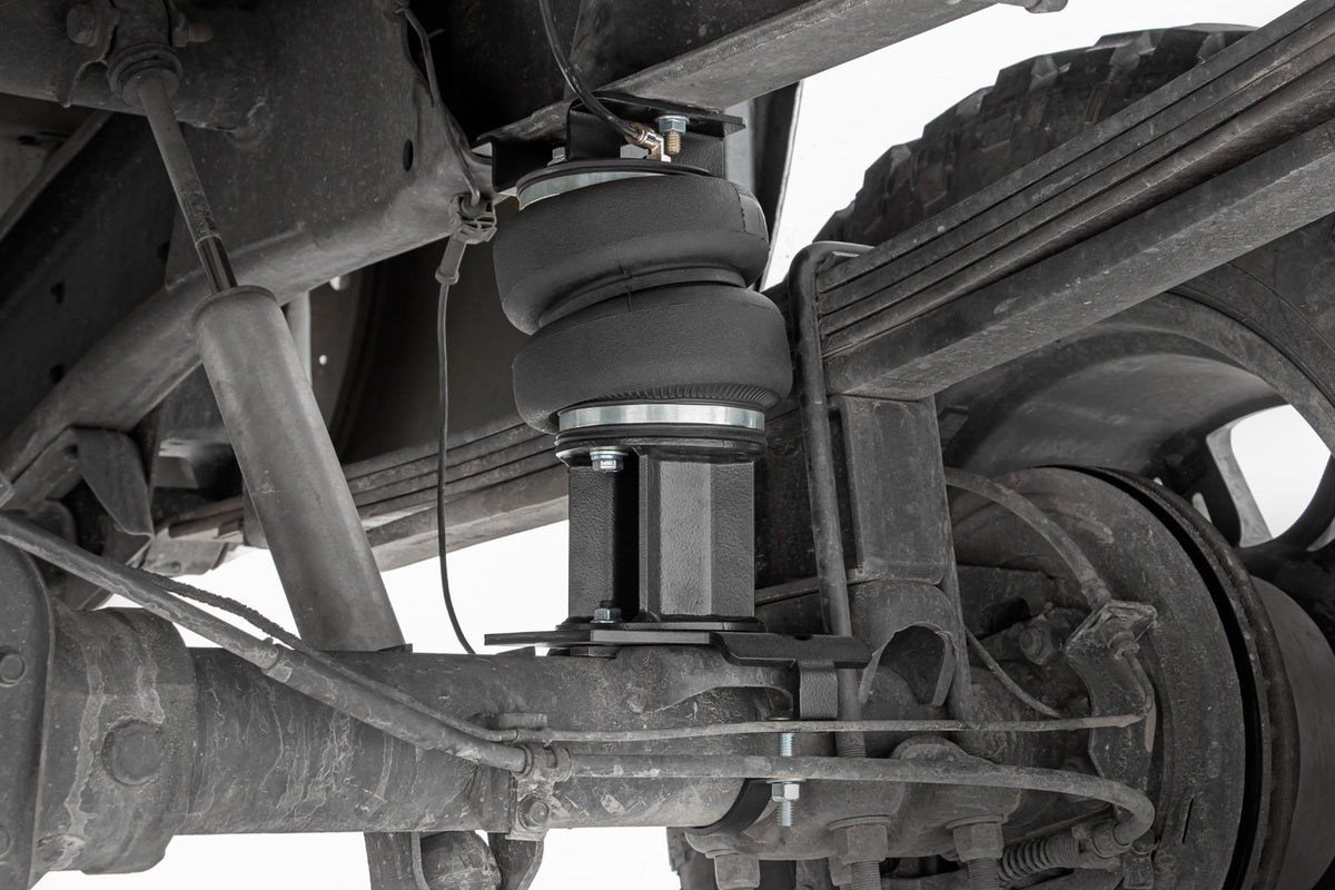 Air Spring Kit w/compressor Wireless Controller 0-6 Inch Lift Silverado/Sierra 2500HD (01-10) Rough Country