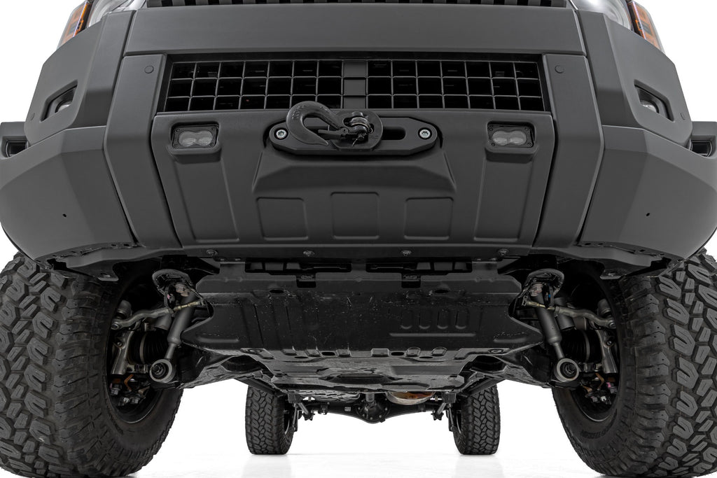Hidden Winch Mount White SAE PRO9500S Toyota Land Cruiser 4WD (24-26) Rough Country
