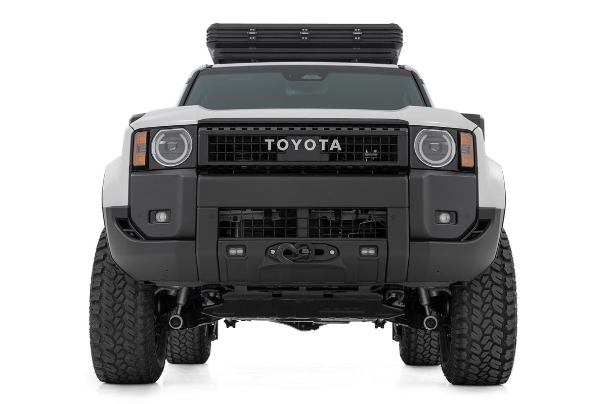Hidden Winch Mount Yellow SAE PRO9500S Toyota Land Cruiser 4WD (24-26) Rough Country