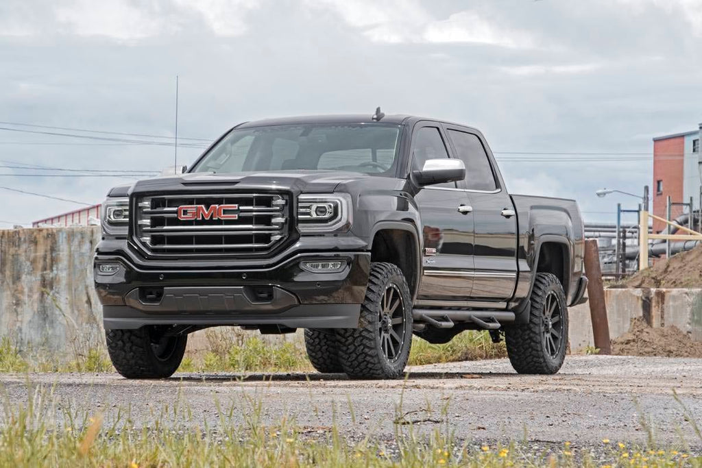 3.5 Inch Lift Kit Forged UCA M1 Strut - Silverado/Sierra 1500 (14-16) Rough Country