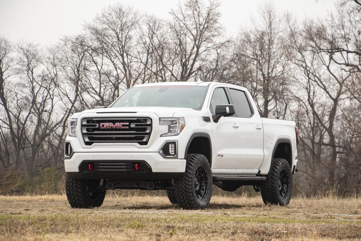 4 Inch Lift Kit AT4/Trailboss Chevy/GMC Sierra 1500 (19-24)/Silverado 1500 (19-24) Rough Country