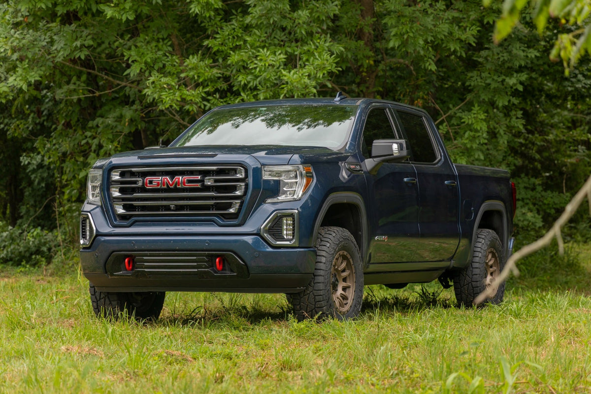 3.5 Inch Lift Kit Mono Leaf Rear M1 Struts/M1 GMC Sierra 1500 (19-24) Rough Country