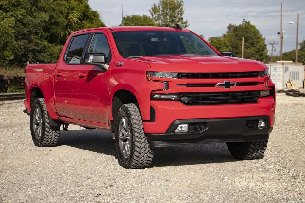 3.5 Inch Lift Kit M1 Struts/M1 Chevy Silverado 1500 2WD/4WD (2019-2024) Rough Country