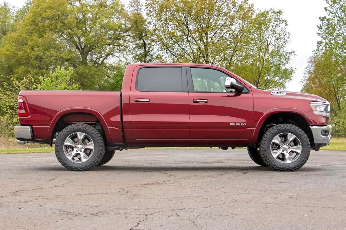 3.5 Inch Lift Kit Red Ram 1500 2WD/4WD (2019-2026) Rough Country