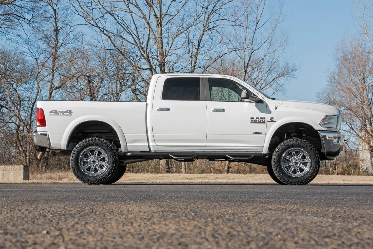 5 Inch Lift Kit FR Gas Coil Radius Arms M1 Ram 2500 4WD (2014-2018) Rough Country