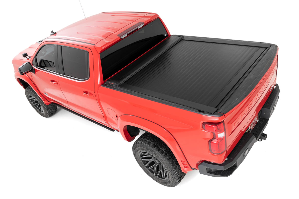 Retractable Bed Cover 5.7 Foot Bed 19-22 Chevy/GMC 1500 Rough Country
