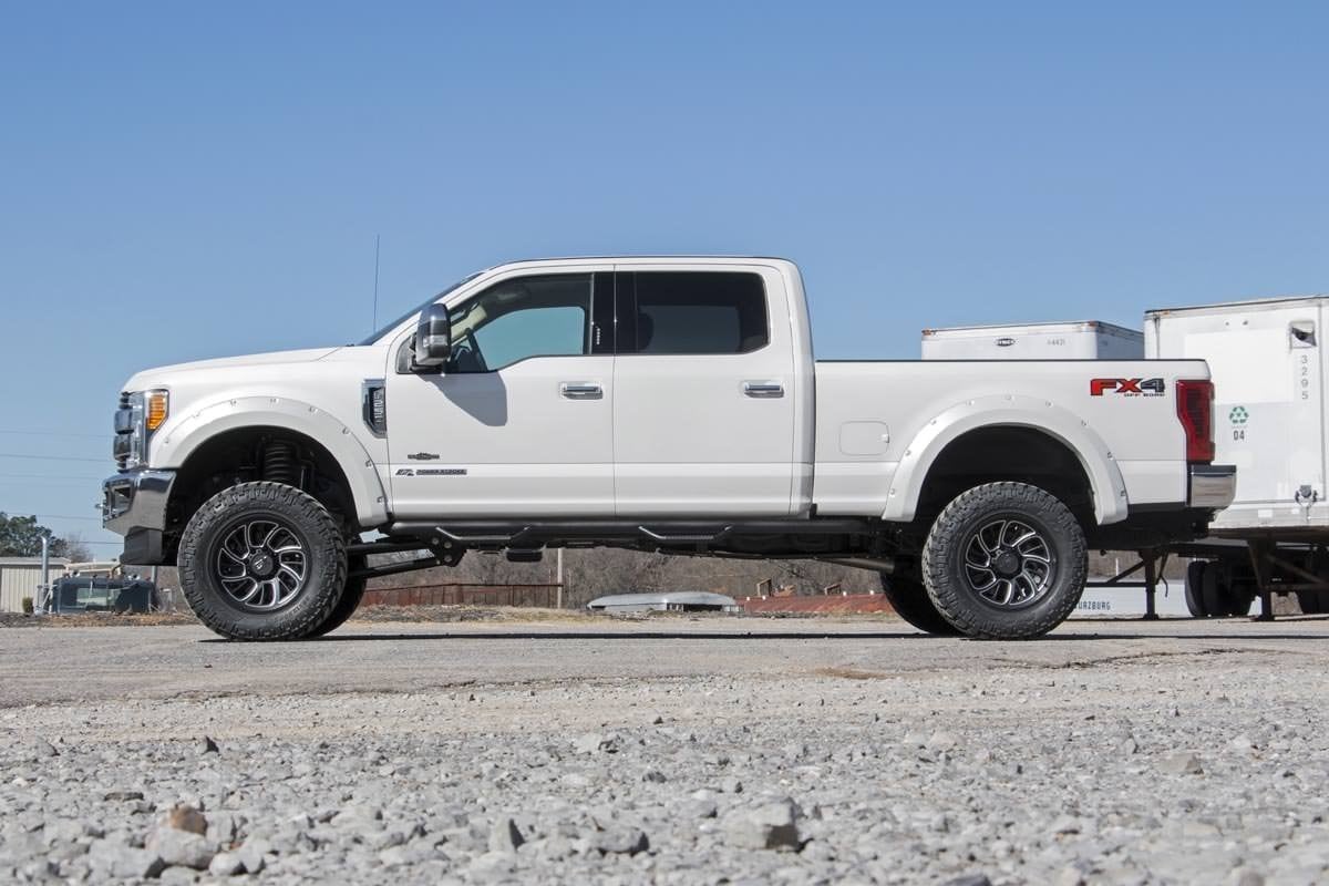 4.5 Inch Lift Kit FR D/S V2 Ford F-250/F-350 Super Duty 4WD (2017-2022) Rough Country