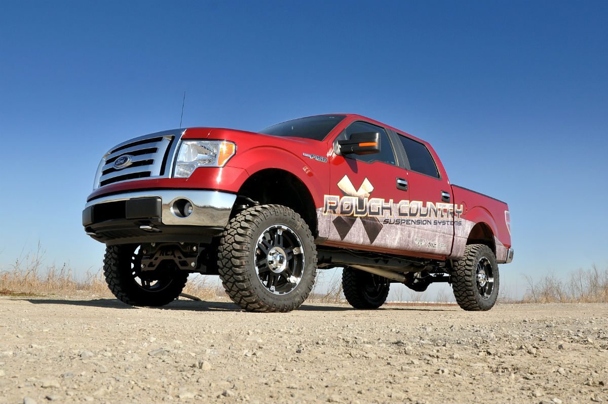 6 Inch Lift Kit Vertex/V2 Ford F-150 4WD (2009-2010) Rough Country