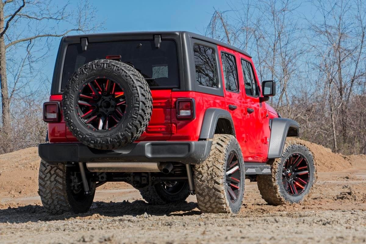 3.5 Inch Lift Kit Adj Lower FR D/S M1R Jeep Wrangler Unlimited Rubicon (18-23) Rough Country