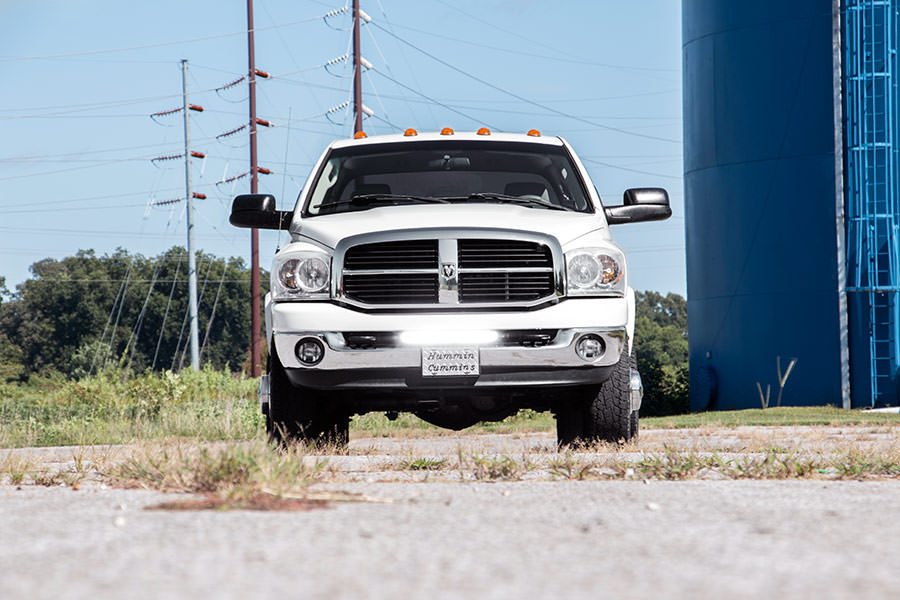 LED Light Kit Bumper Mount 20 Inch Black Single Row White DRL Ram 2500 (03-18)/3500 (03-18) Rough Country