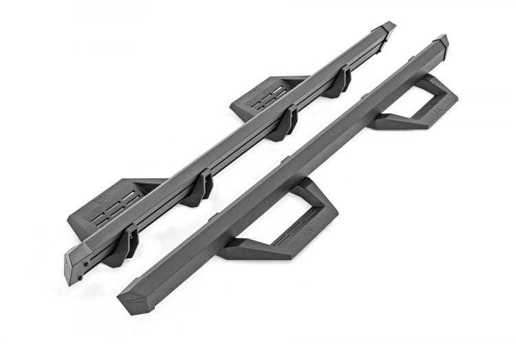 SRX2 Adj Aluminum Step Double Cab Toyota Tacoma 2WD/4WD (2005-2023) Rough Country