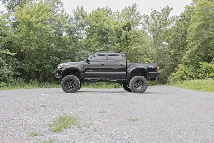 6 Inch Lift Kit Vertex 05-15 Toyota Tacoma 2WD/4WD Rough Country