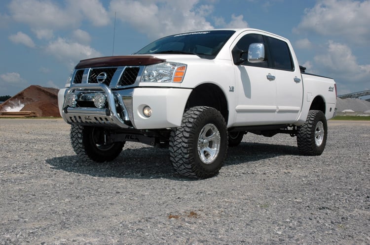 6 Inch Lift Kit N3 Struts Nissan Titan 2WD/4WD (2004-2015) Rough Country