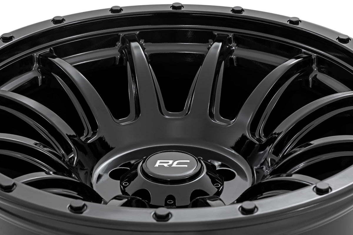 90 Series Wheel One-Piece Gloss Black 18x9 Rough Country