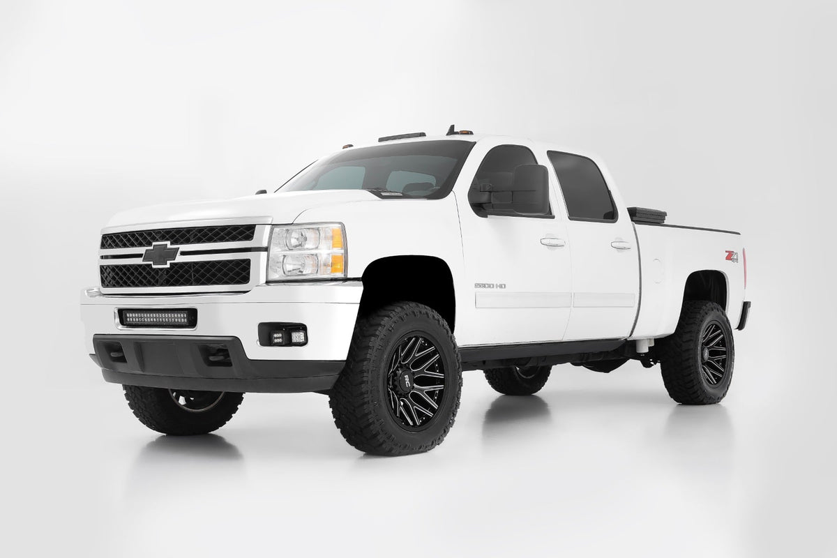 95 Series Wheel One-Piece Gloss Black Machined 20x10 Rough Country