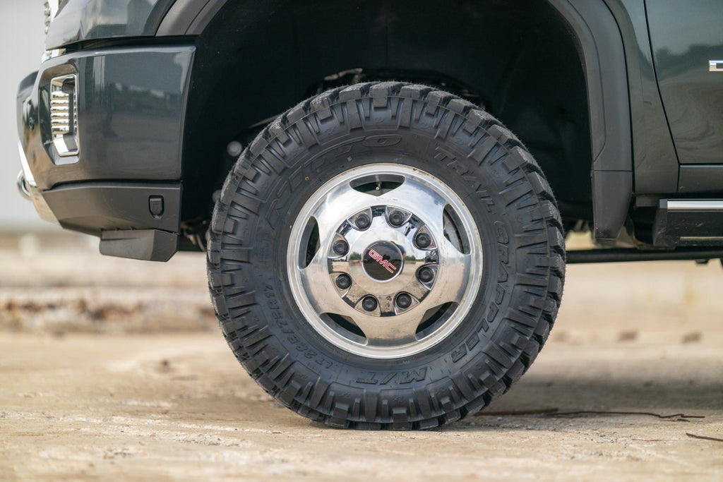 3 Inch Lift Kit Sierra/Silverado 3500 HD 2WD/4WD (20-26) Rough Country