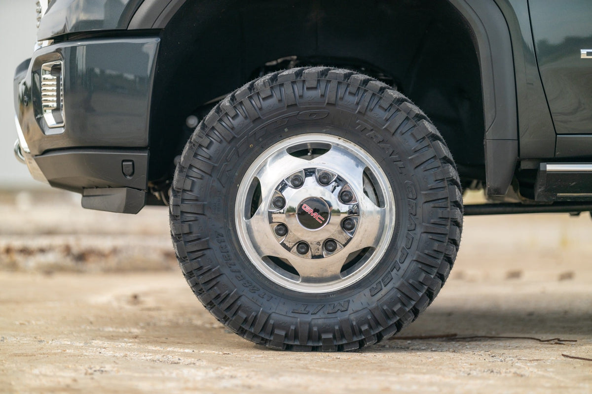 3 Inch Lift Kit Sierra/Silverado 3500 HD 2WD/4WD (20-26) Rough Country