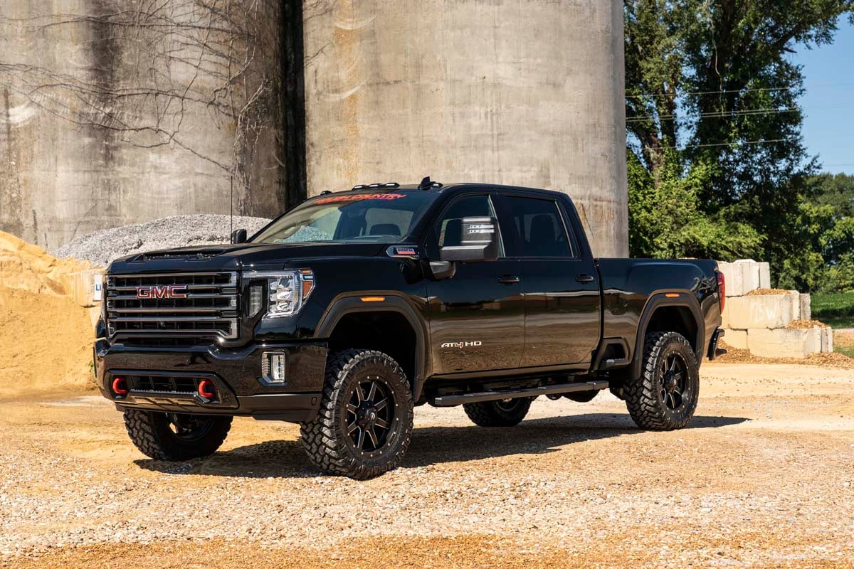 3 Inch Lift Kit UCAs M1 Red Silverado/Sierra 2500HD/3500HD (20-26) Rough Country