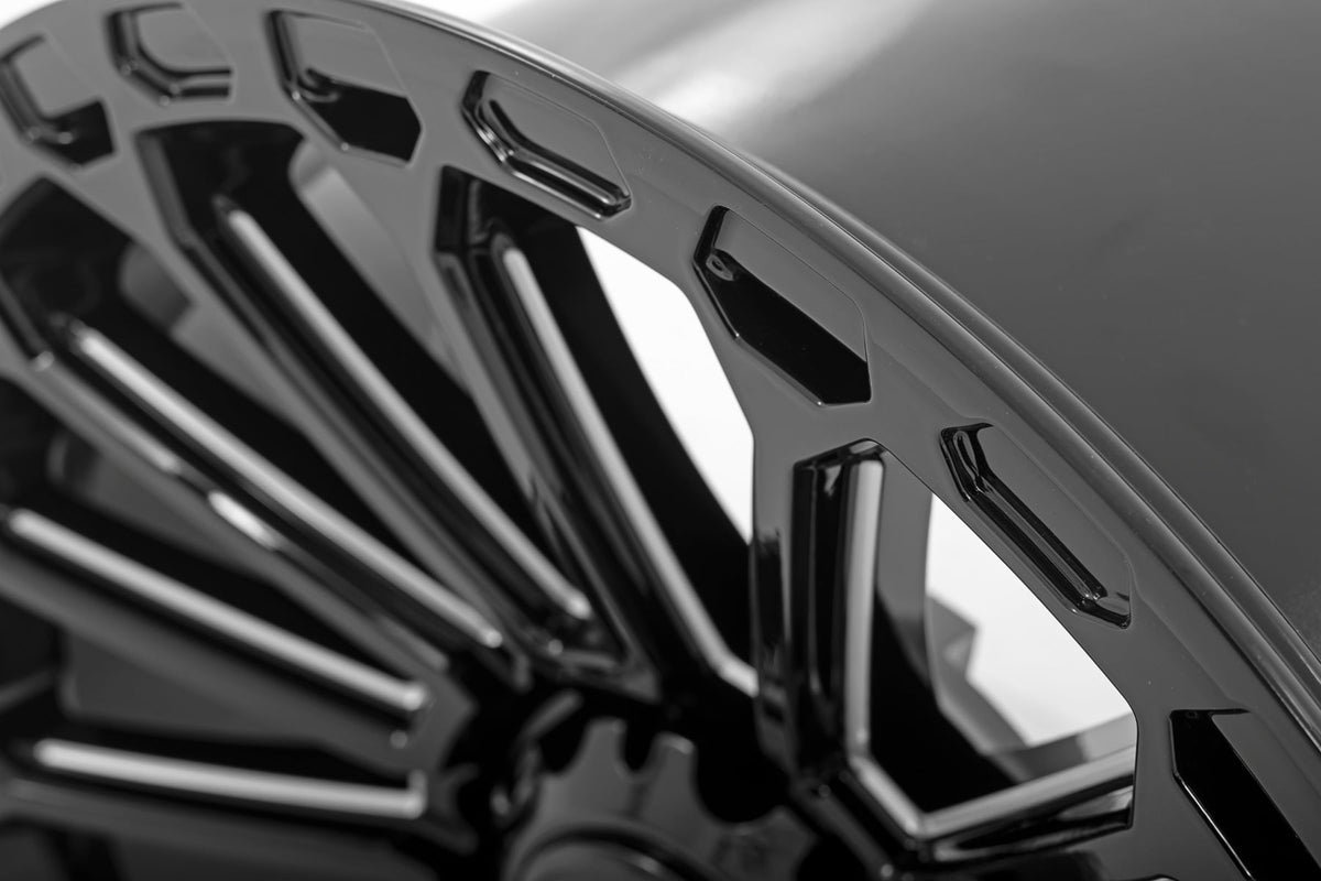 97 Series Wheel One-Piece Gloss Black 17x9 Rough Country