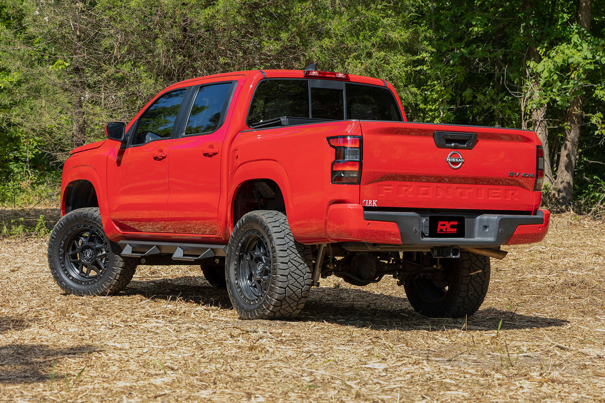 AL2 Drop Steps Crew Cab Nissan Frontier 2WD/4WD (05-23) Rough Country