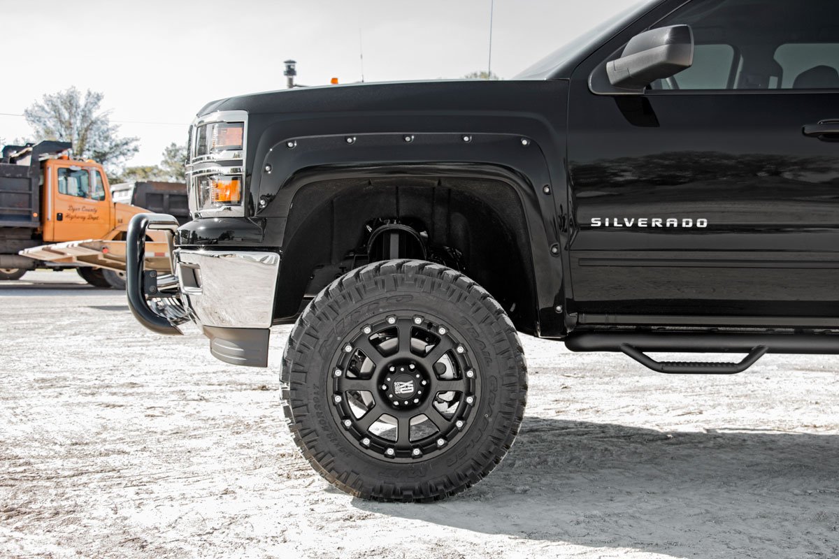 Chevrolet Pocket Fender Flares w/Rivets 14-15 Silverado 1500 5 Foot 8 Inch Bed Rough Country