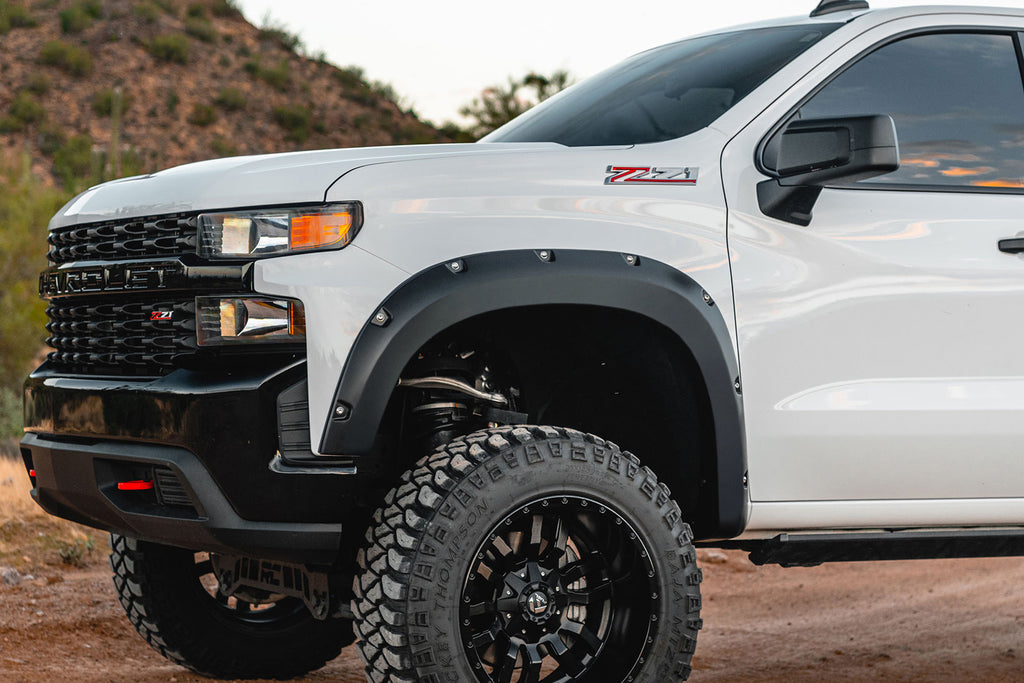 Fender Flares Sport Chevy Silverado 1500 2WD/4WD (2022-2026) Rough Country