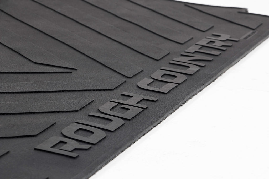 Bed Mat 5 Foot 9 Inch Bed RC Logo Silverado/Sierra 1500/2500HD/3500HD (07-19 & Classic) Rough Country