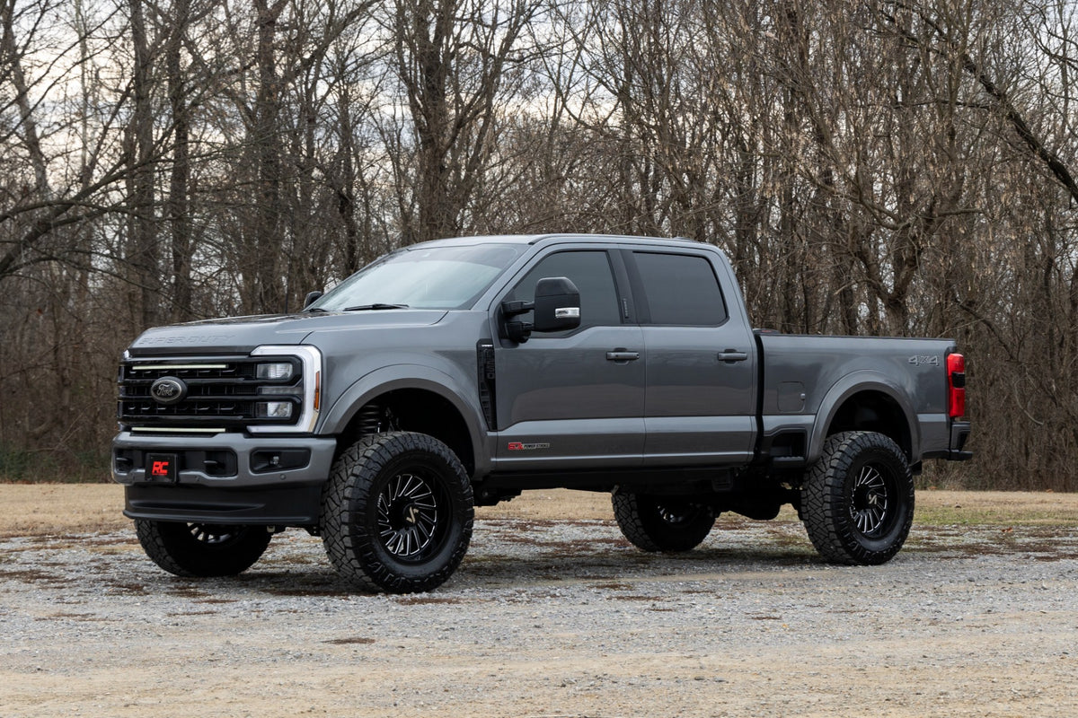 Sport Fender Flares LJ Darkened Bronze Ford F-250/F-350 Super Duty (23-26) Rough Country