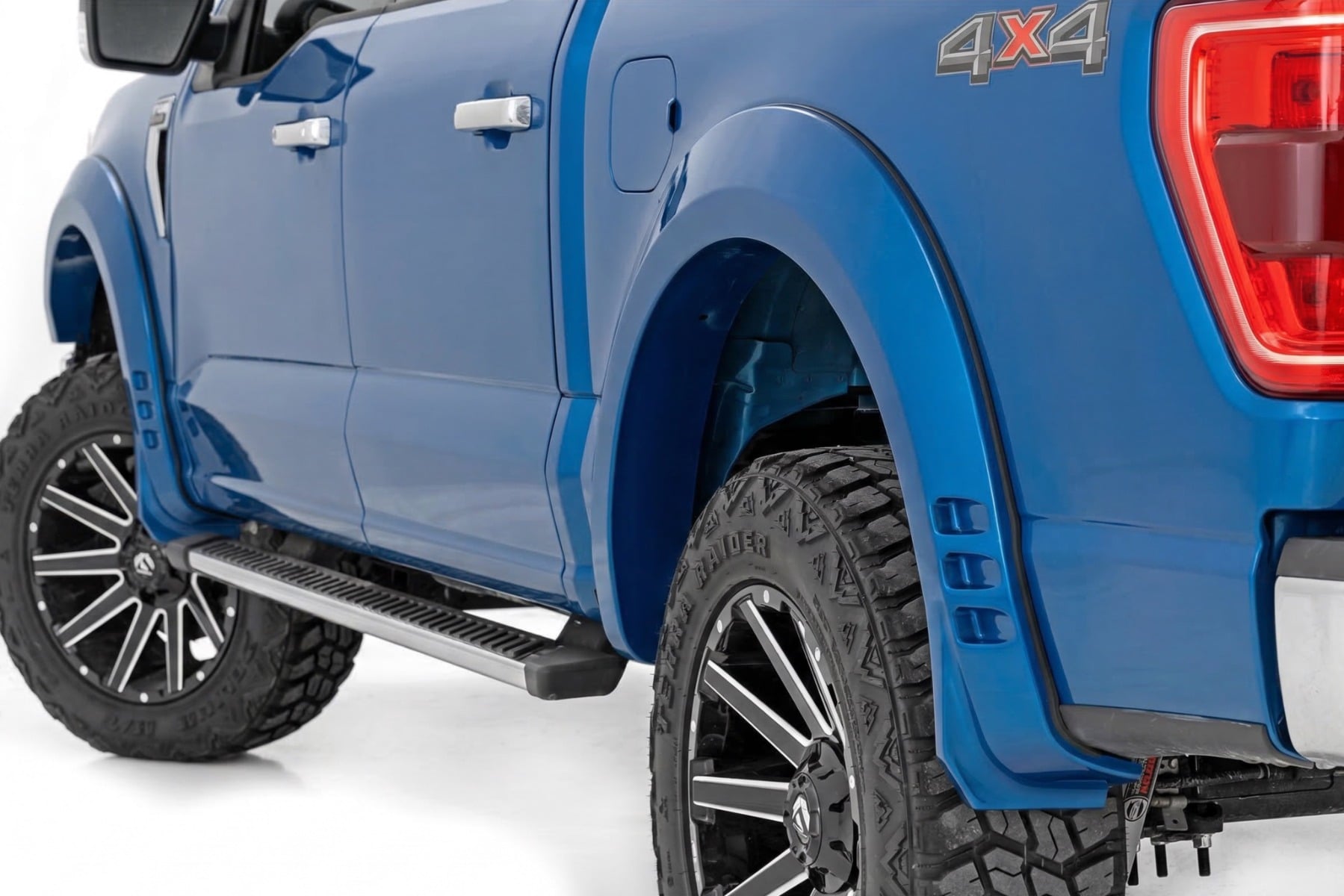 SF1 Fender Flares | E7 Velocity Blue | Ford F-150 2WD/4WD (2021-2026)